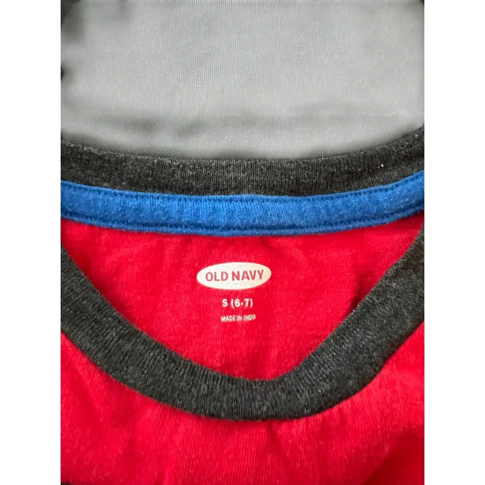Old Navy‎ Boys Red Charcoal Gray Striped Long Sleeve T-Shirt Size S 6-7